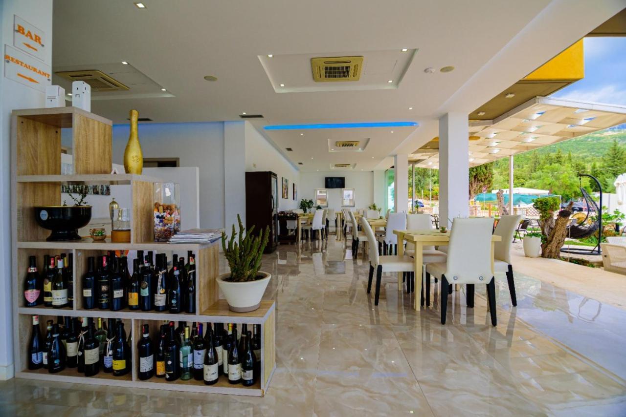 Hotel Orange เดอร์มี ภายนอก รูปภาพ